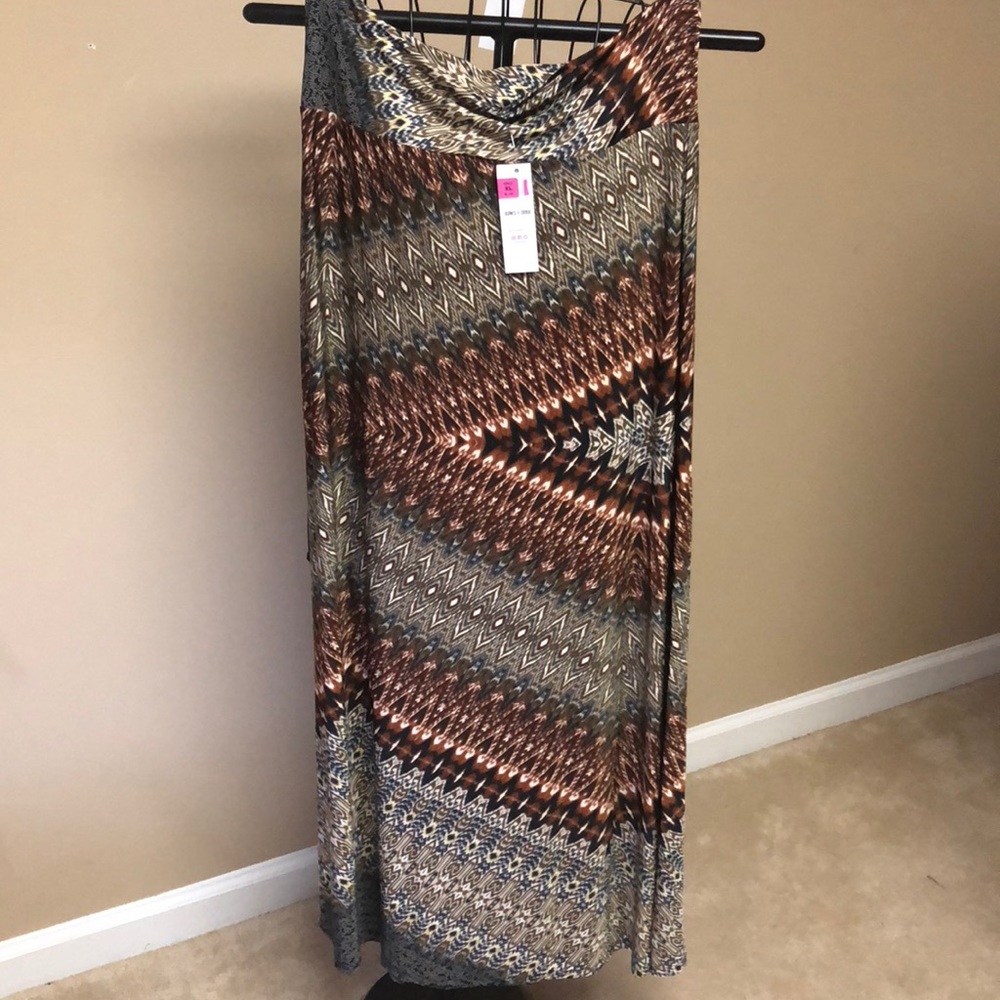 SOLD 🍂 Maxi Skirt 🍂